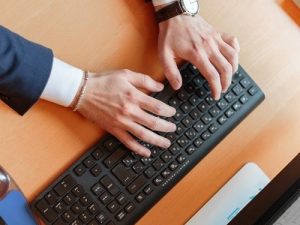 Teknologian merkitys asiakkuuksien hallinnassa